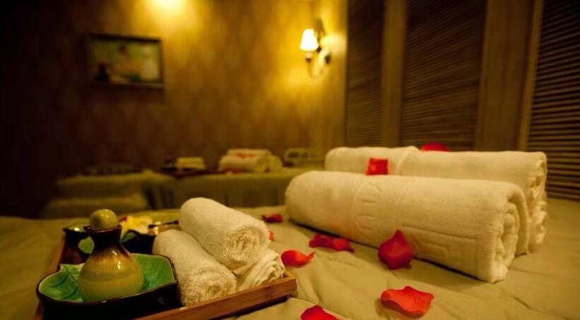 南京雨花台高端水疗spa会馆就这样带着清风月静抚慰了光阴悲喜